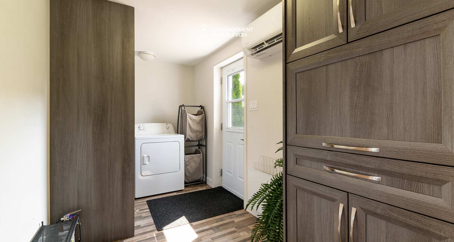 COU-1181 - In harmony with the St-Lawrence River!