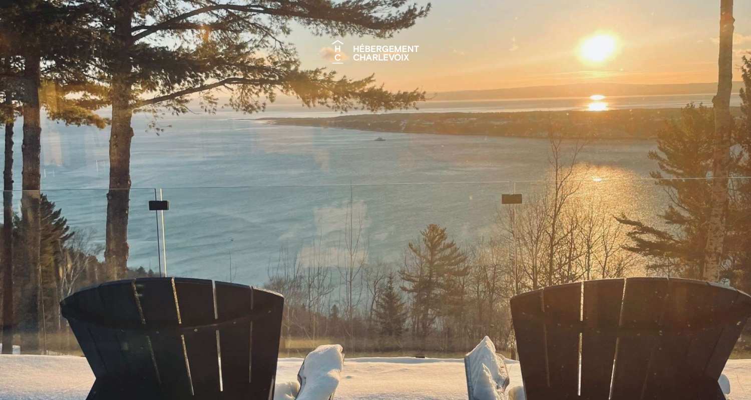 DAM-330 - Breathtaking view of the St. Lawrence River.