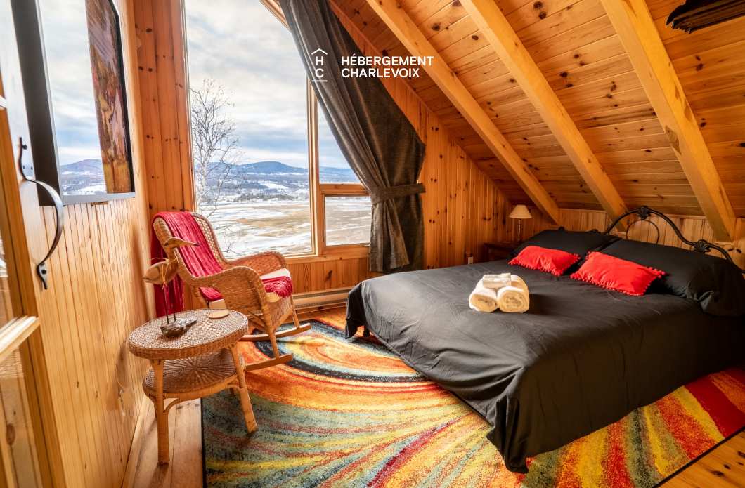 DOU-280 - Charmant chalet surplombant la plage de Baie-Saint-Paul