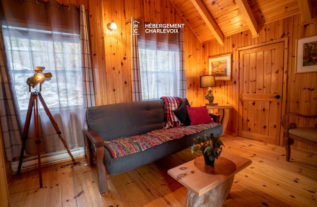 DOU-280 - Charmant chalet surplombant la plage de Baie-Saint-Paul