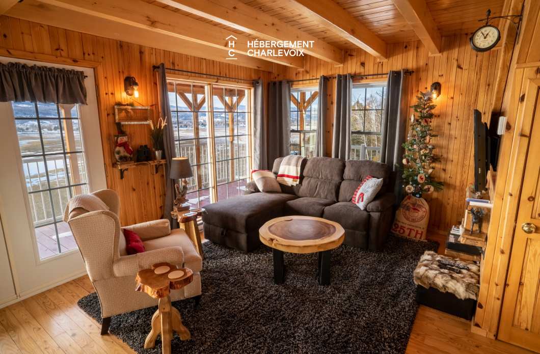 DOU-280 - Charmant chalet surplombant la plage de Baie-Saint-Paul