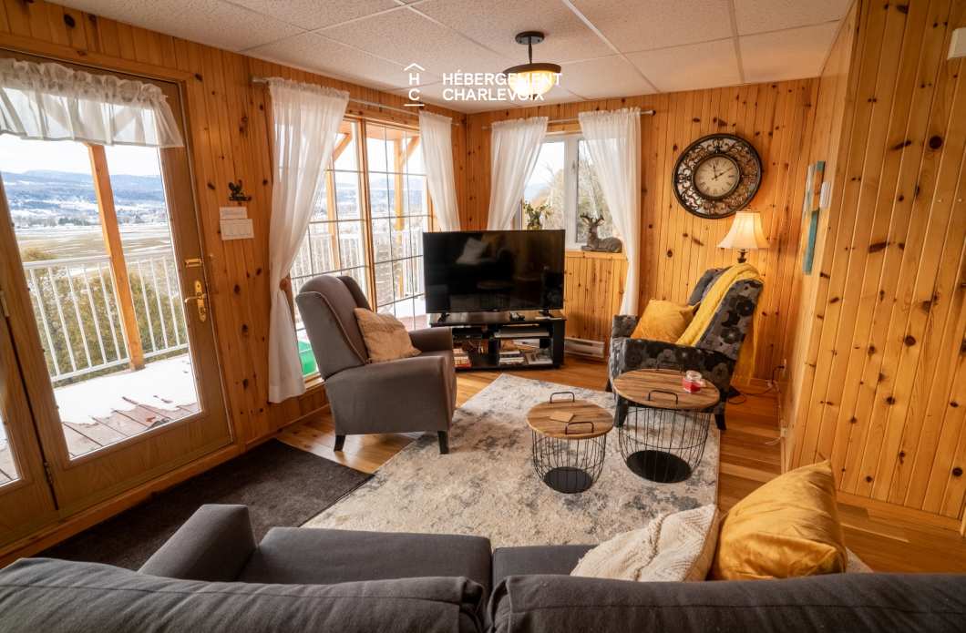 DOU-280 - Charmant chalet surplombant la plage de Baie-Saint-Paul