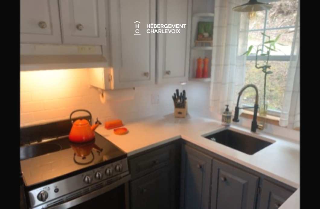 DOU-280 - Charmant chalet surplombant la plage de Baie-Saint-Paul