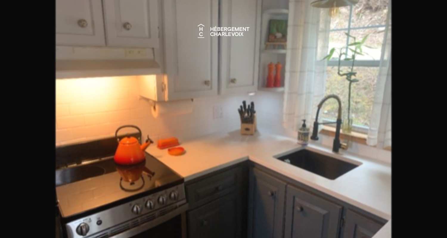 DOU-280 - Charmant chalet surplombant la plage de Baie-Saint-Paul