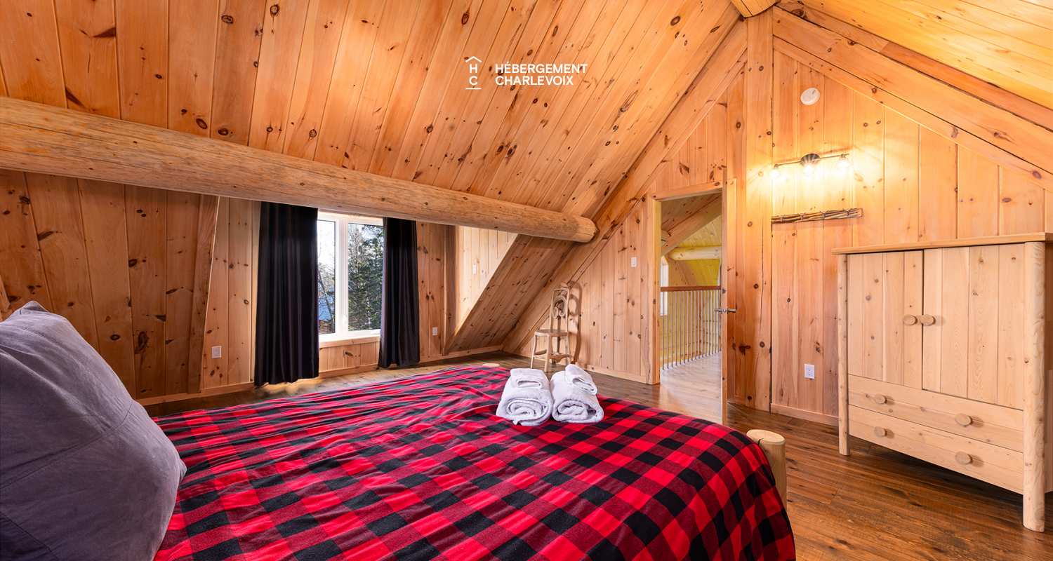 DUC-24 - Log cabin for 18 people