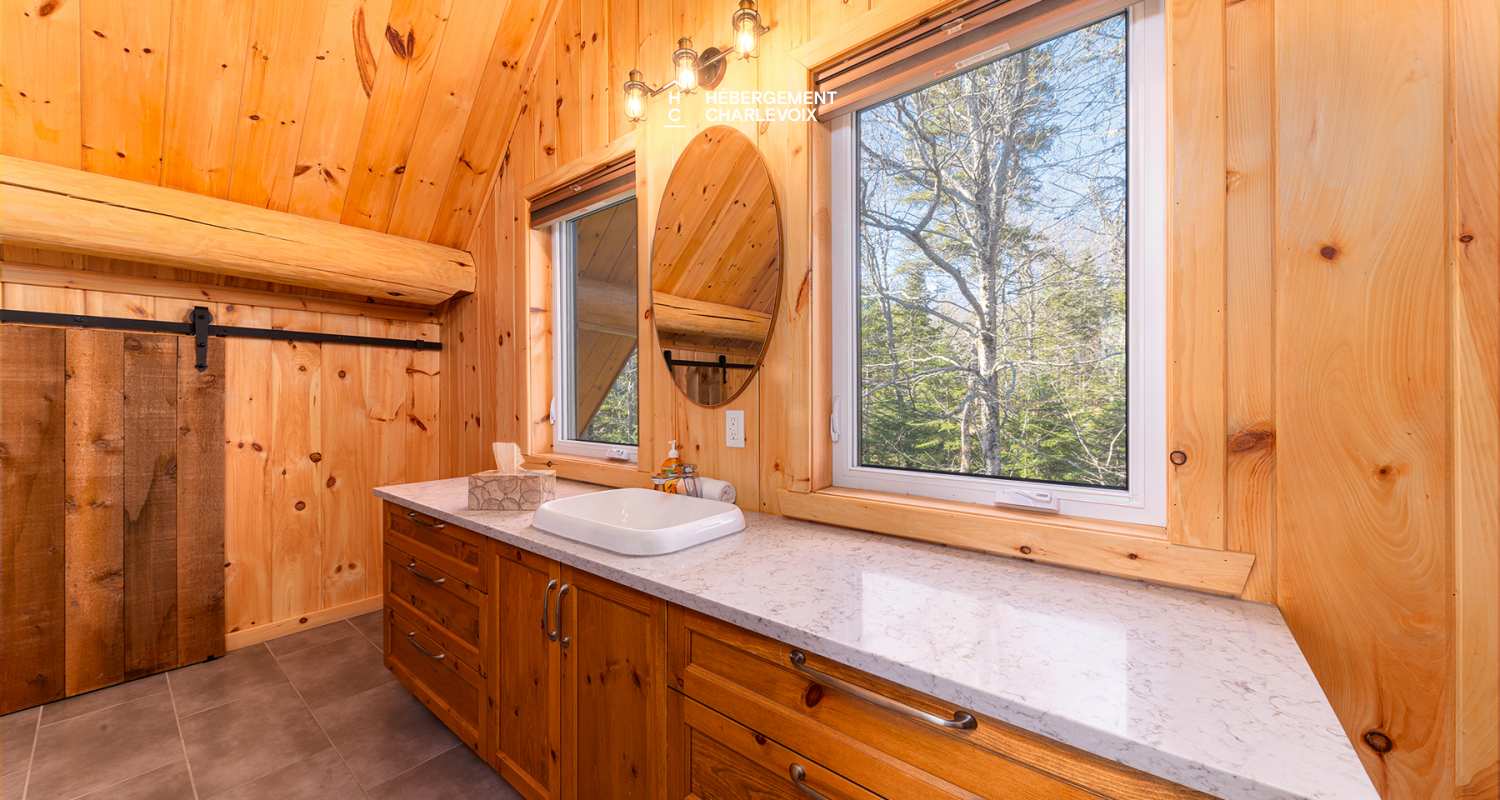 DUC-24 - Log cabin for 18 people