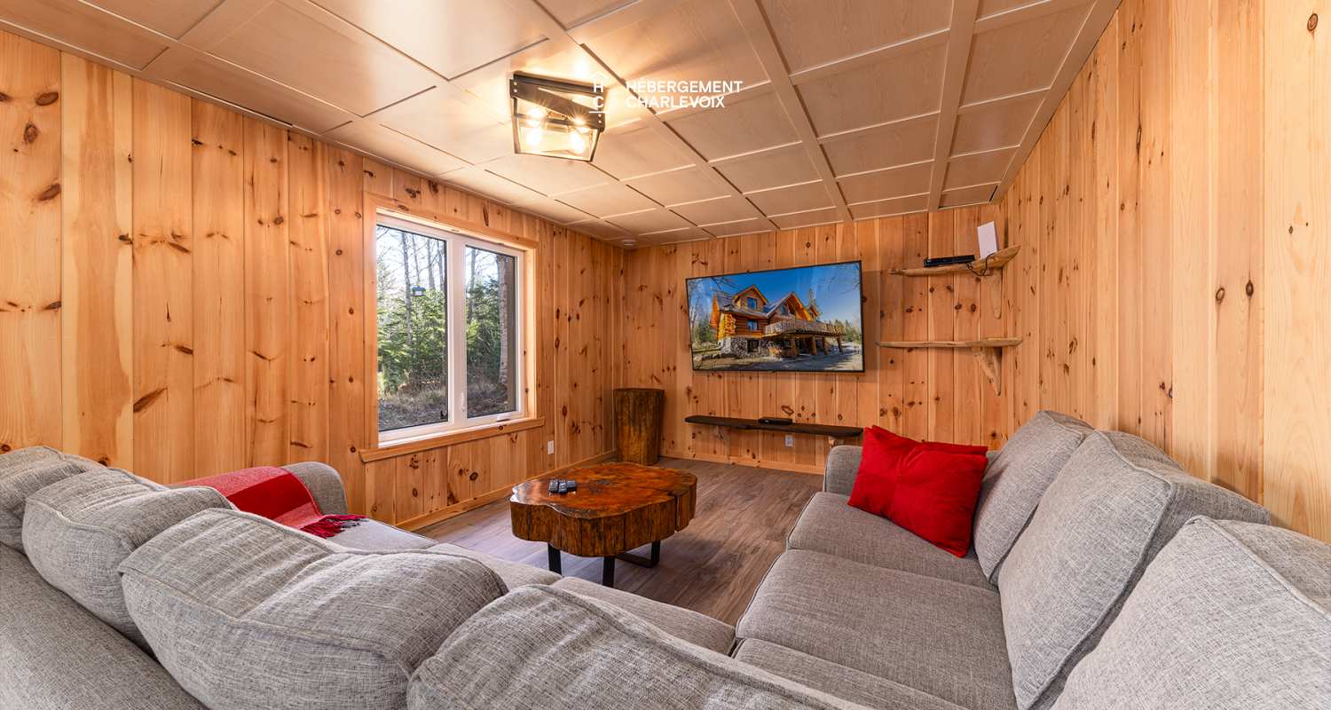 DUC-24 - Log cabin for 18 people