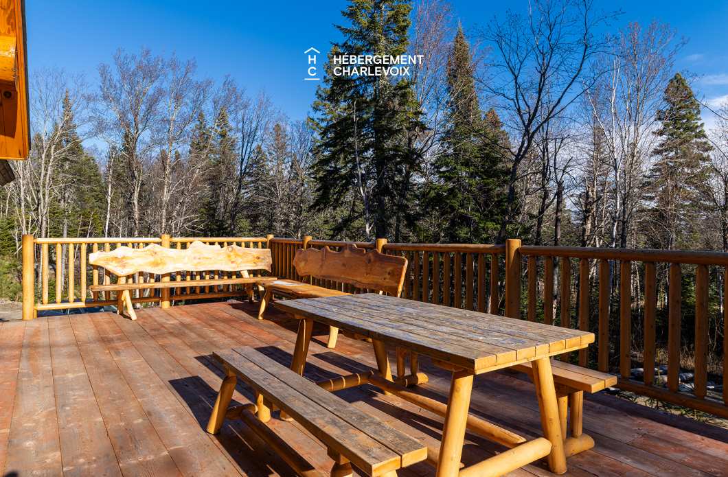 DUC-24 - Chalet en bois rond pour 18 personnes