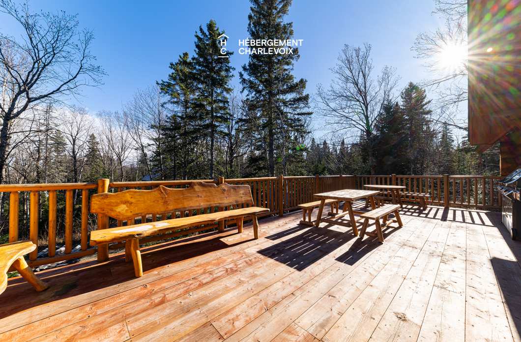 DUC-24 - Chalet en bois rond pour 18 personnes