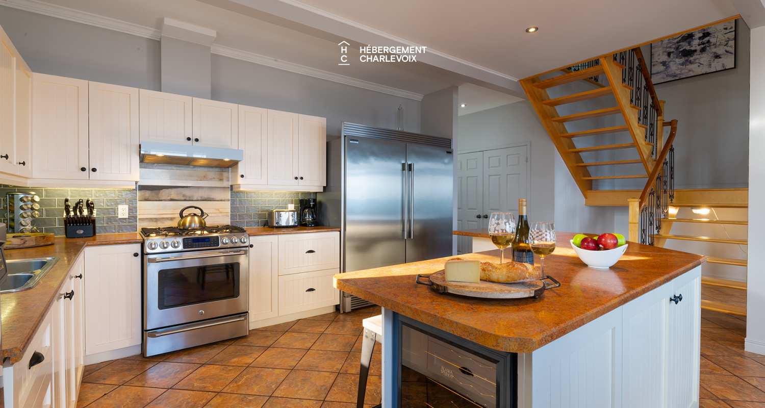 EAU- 318 - La vue est magnifique sur le Fleuve St-Laurent.