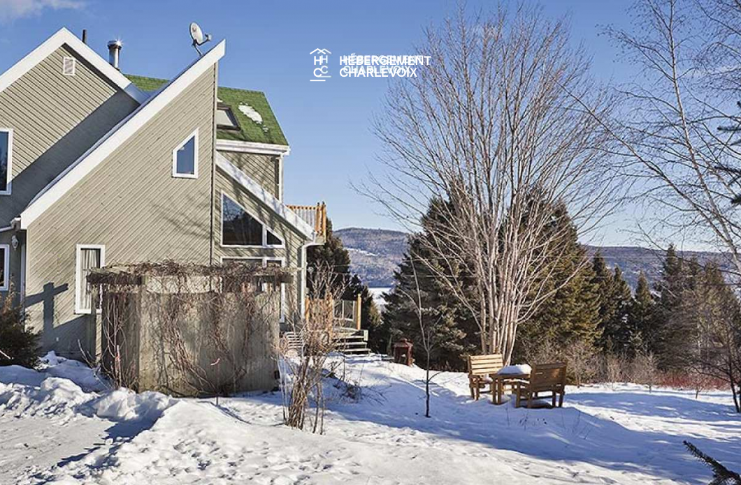 EPE-99 - Charming house with rustic and traditional style