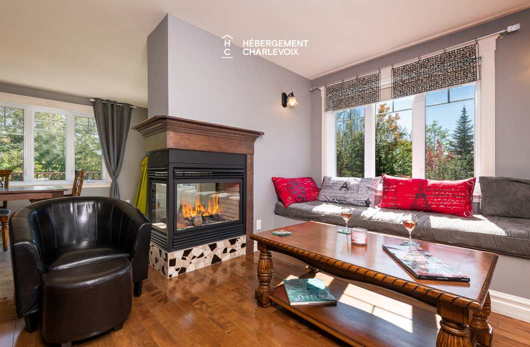 ESC-219 - An open kitchen for gourmet moments