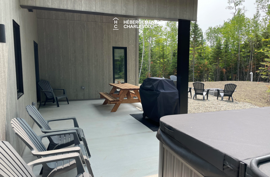EVO-38 - Quiet and Relaxing place with covered terrace