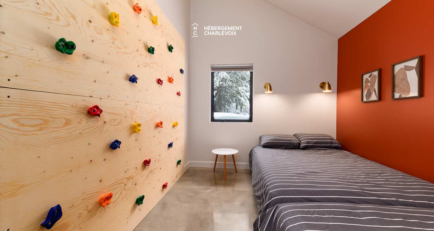 EVO-38 - Havre de paix qui cède toute sa place à la nature charlevoisienne !