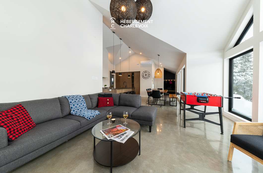 EVO-38 - Quiet and Relaxing place with covered terrace