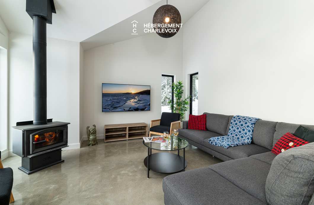 EVO-38 - Quiet and Relaxing place with covered terrace