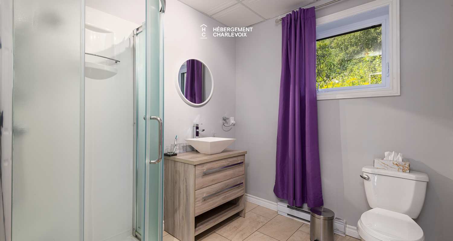 FEU-73 - Exceptional house with riverview