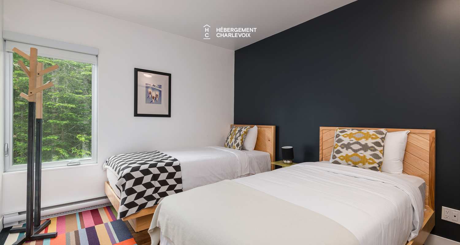 FOR-12 - A chalet with ski slopes nearby