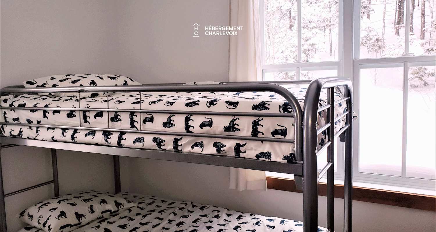 FOR-141 - Le plaisir vous attend !  SPA, sauna, vue sur le fleuve...