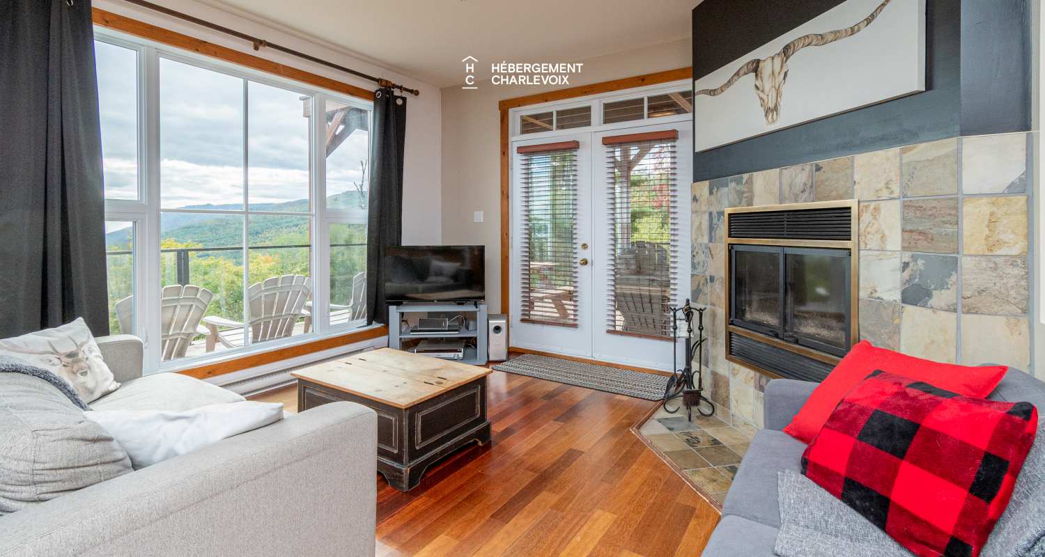 FOR-141 - Le plaisir vous attend !  SPA, sauna, vue sur le fleuve...