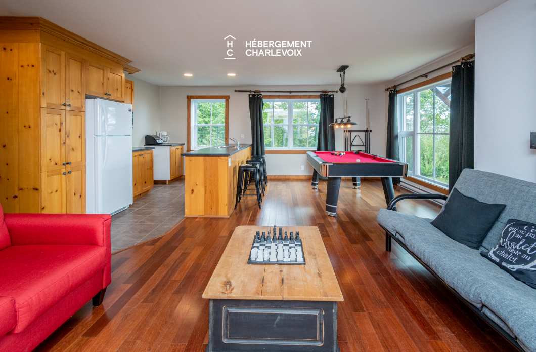FOR-141 - Le plaisir vous attend !  SPA, sauna, vue sur le fleuve...