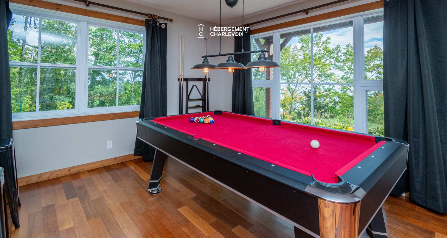 FOR-141 - Le plaisir vous attend !  SPA, sauna, vue sur le fleuve...