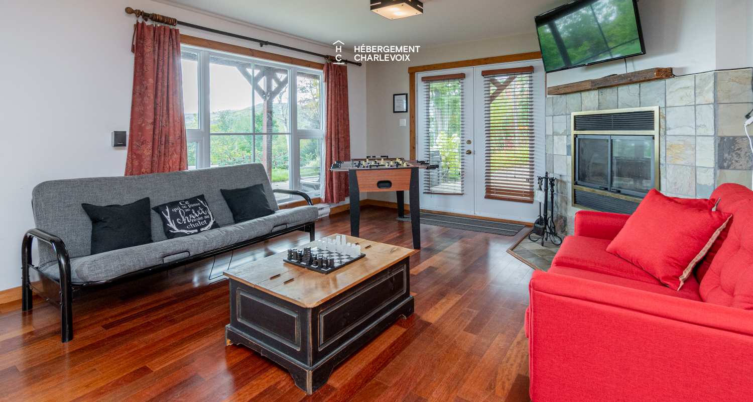 FOR-141 - Le plaisir vous attend !  SPA, sauna, vue sur le fleuve...