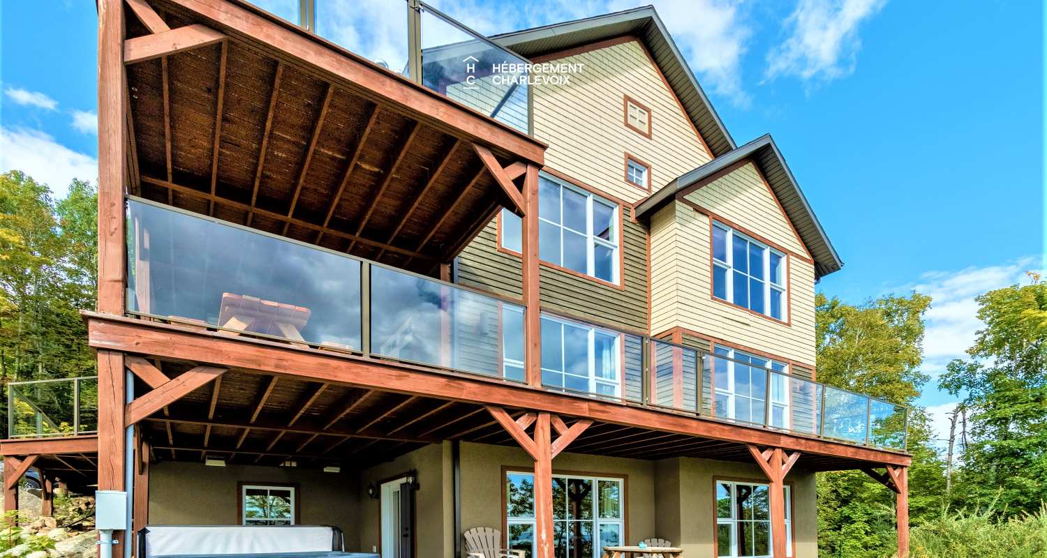 FOR-141 - Le plaisir vous attend !  SPA, sauna, vue sur le fleuve...