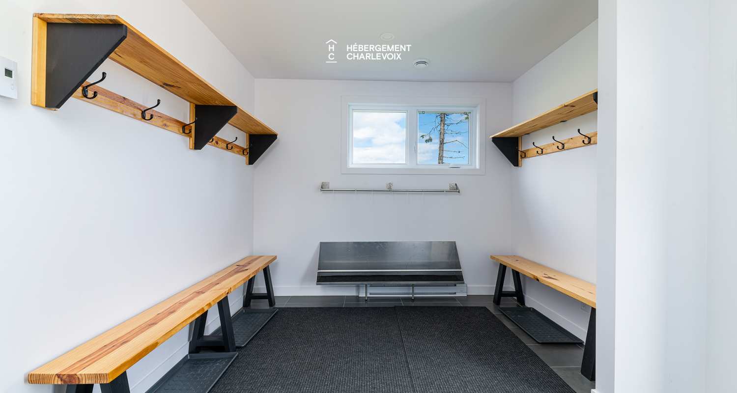 FOR-9-B - Modern residence near the ski slopes