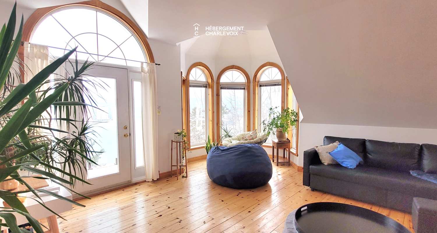 HAV-6 - Vue majestueuse sur le fleuve St-Laurent!