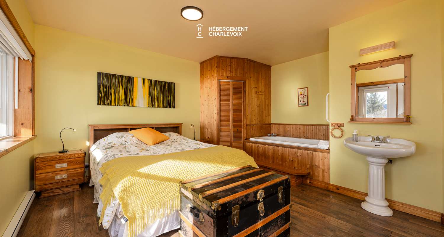 HAV-6 - Vue majestueuse sur le fleuve St-Laurent!