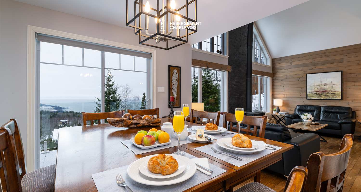 HEL-529 - Amazing view of the St-Lawrence River