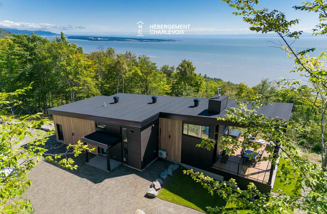 HOW-165 - Se ressourcer dans le grand confort dans Charlevoix !