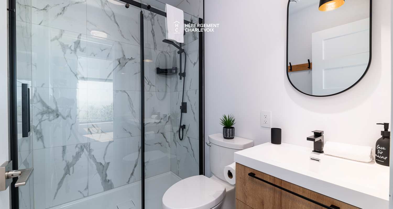 HOW-165 - Se ressourcer dans le grand confort dans Charlevoix !