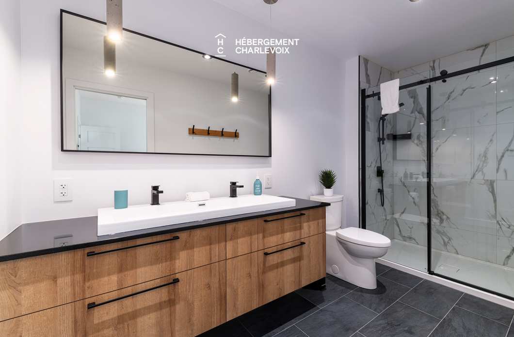 HOW-165 - Se ressourcer dans le grand confort dans Charlevoix !