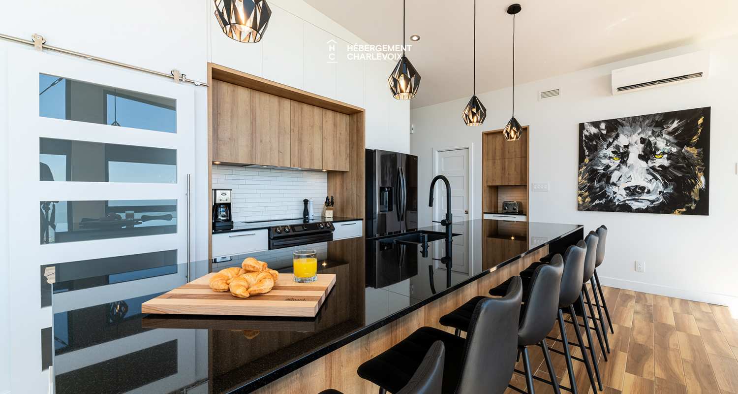 HOW-165 - Se ressourcer dans le grand confort dans Charlevoix !