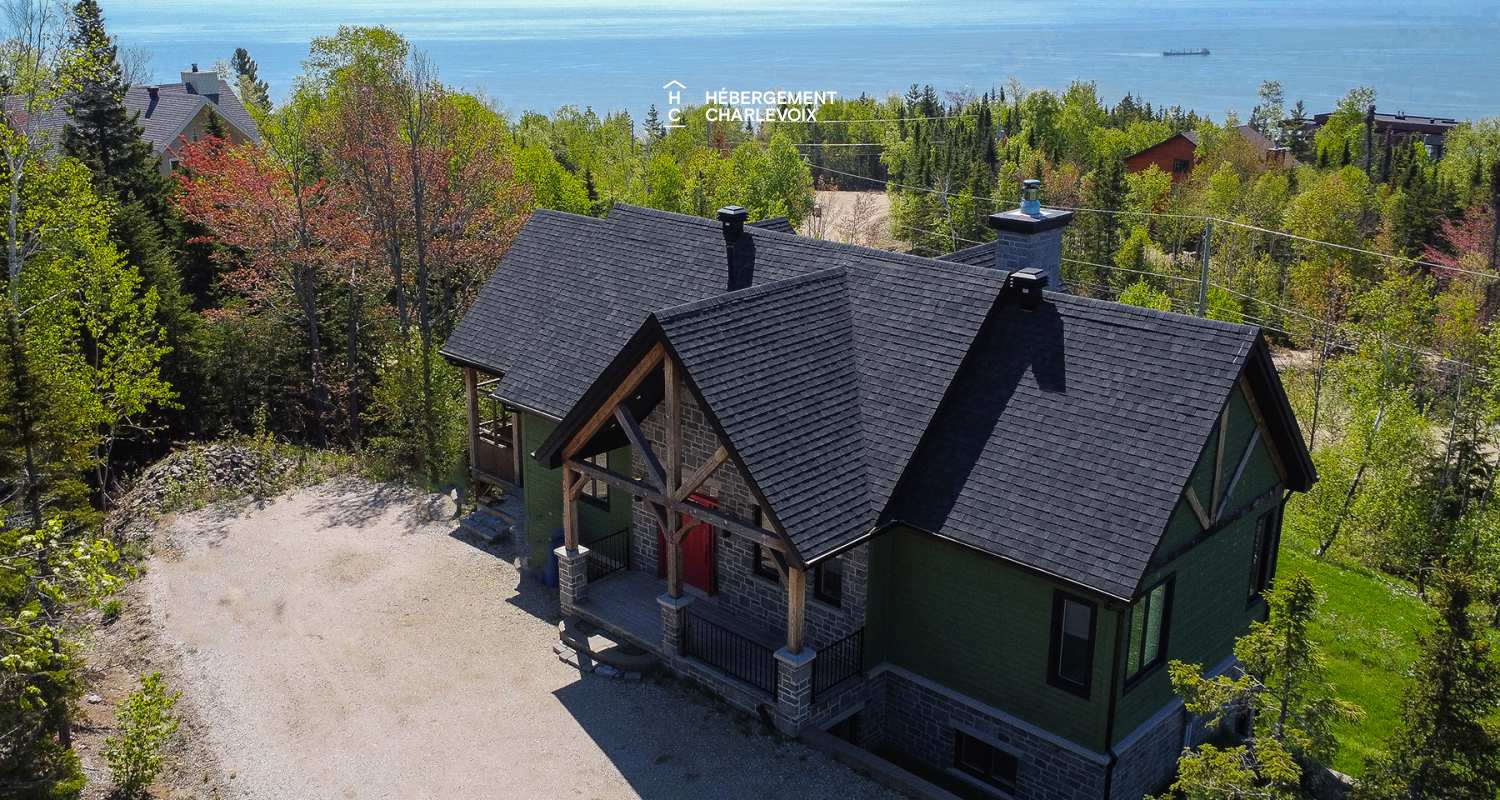 JAM-62 - Comfortable chalet with a breathtaking view of the river and the slopes