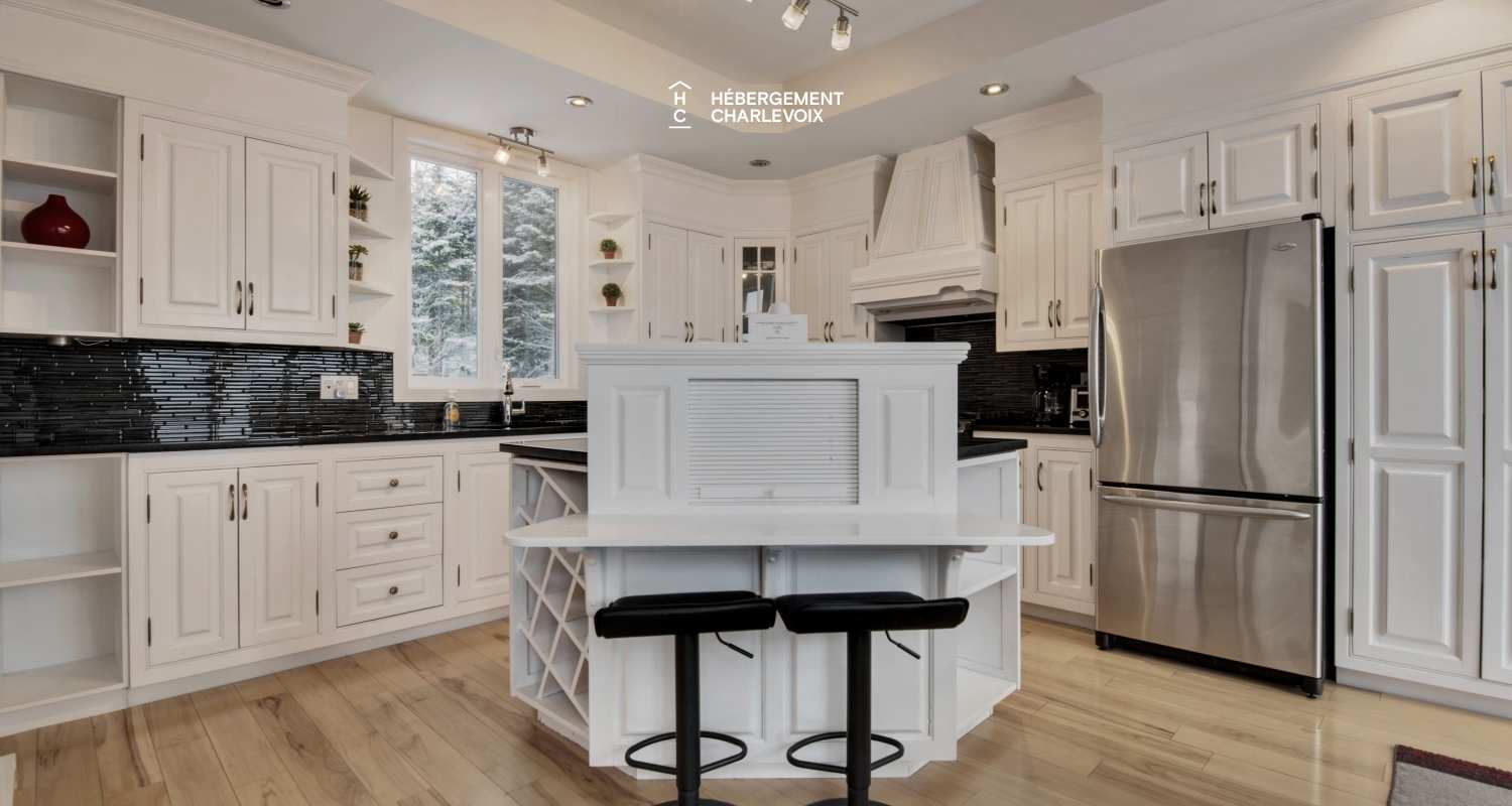 JAM-62 - Comfortable chalet with a breathtaking view of the river and the slopes