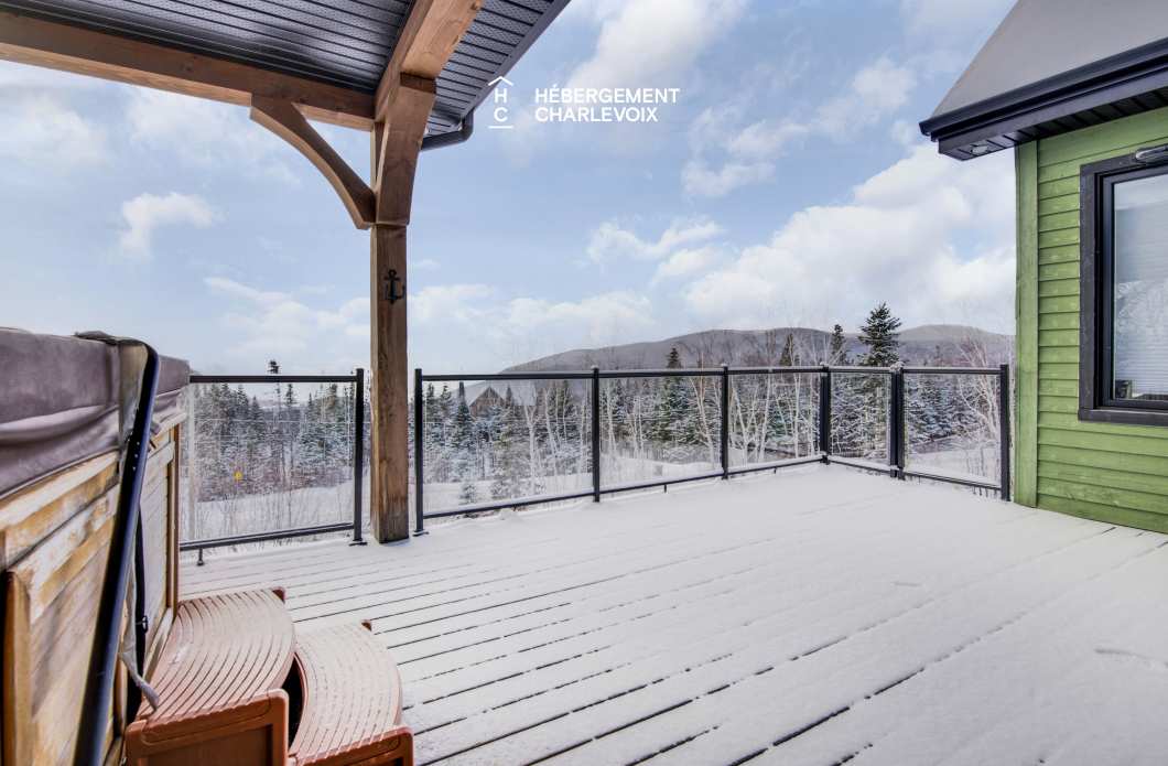 JAM-62 - Chalet confortable avec une vue imprenable sur le fleuve et les pentes
