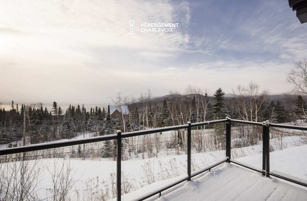 JAM-62 - Chalet confortable avec une vue imprenable sur le fleuve et les pentes