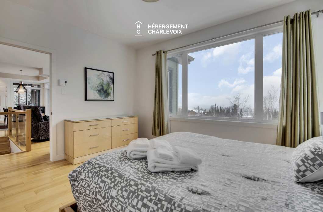 JAM-62 - Chalet confortable avec une vue imprenable sur le fleuve et les pentes
