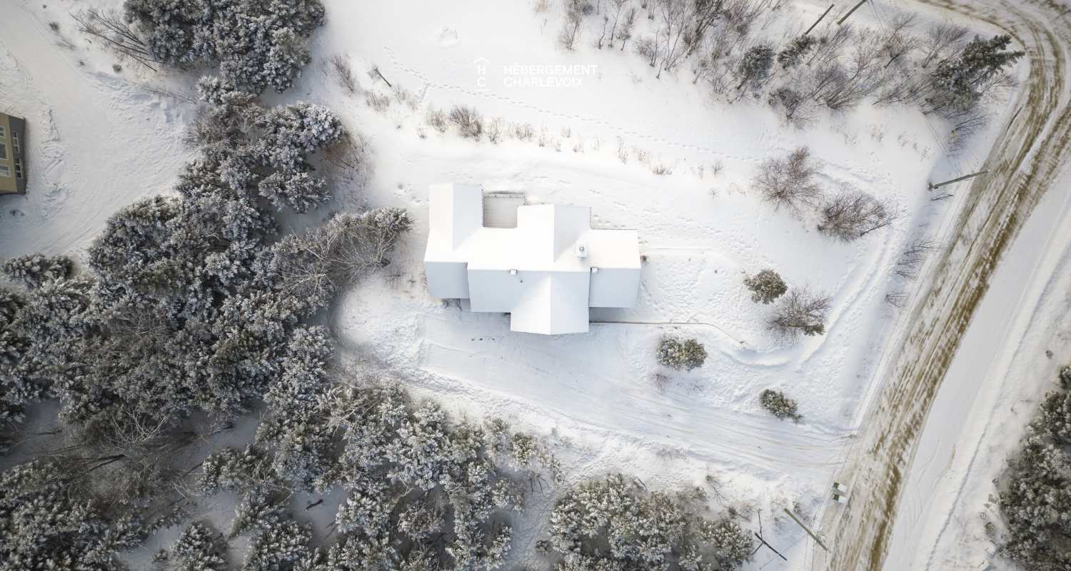 JAM-62 - Comfortable chalet with a breathtaking view of the river and the slopes