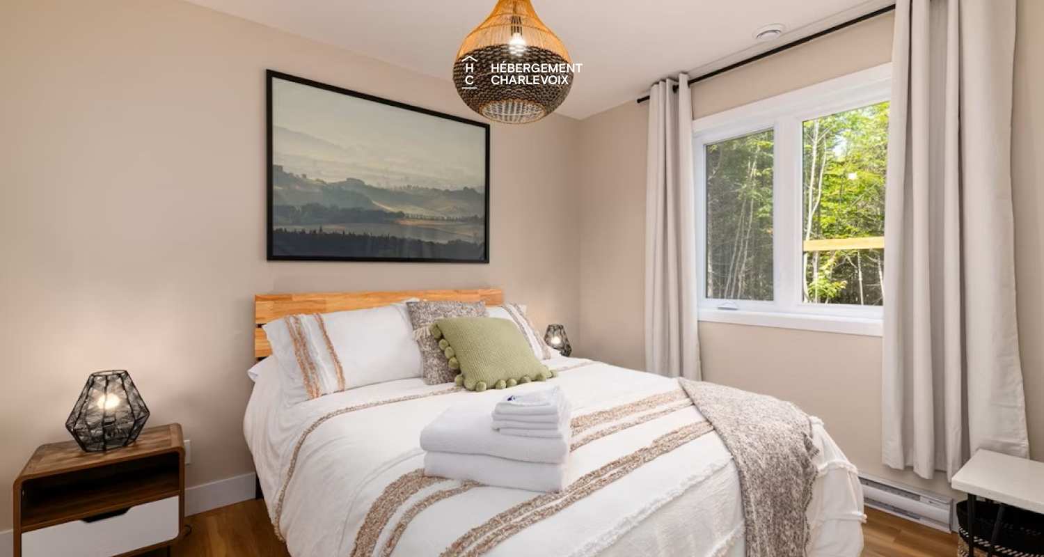 JAS-207 - Private sanctuary in Charlevoix near activities