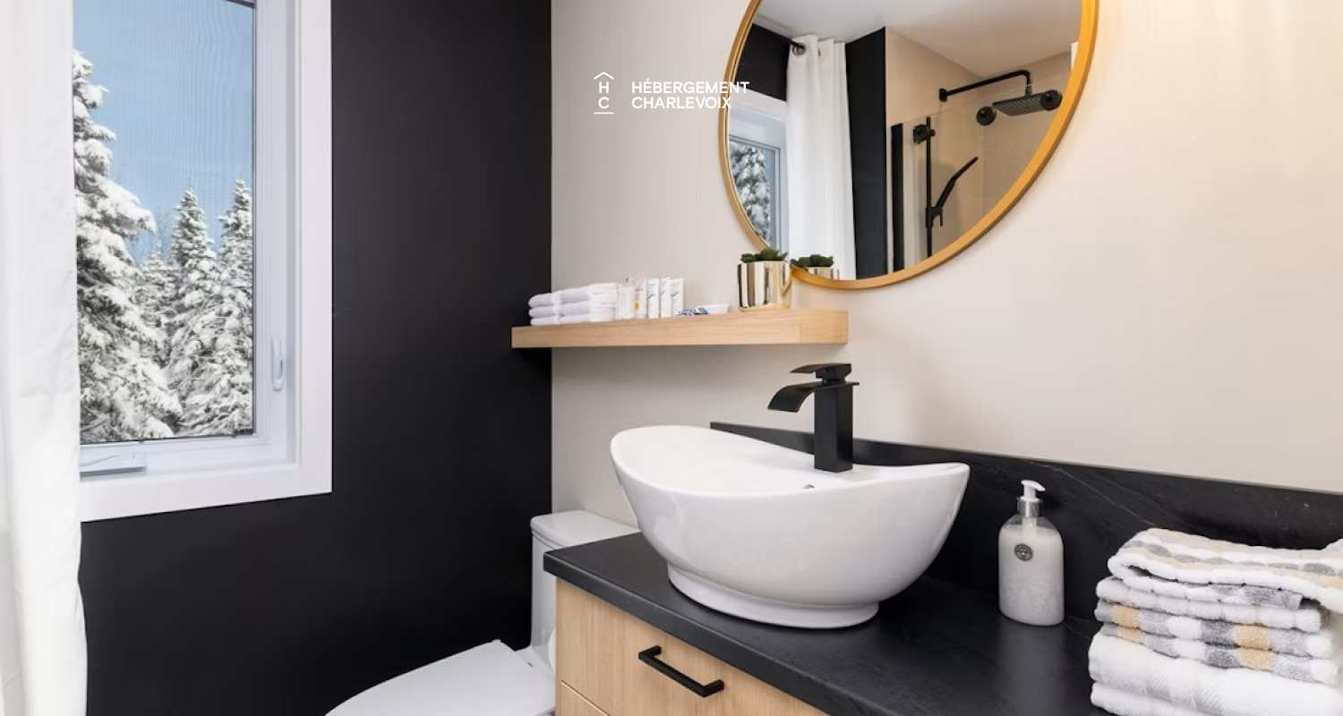 JAS-207 - Private sanctuary in Charlevoix near activities