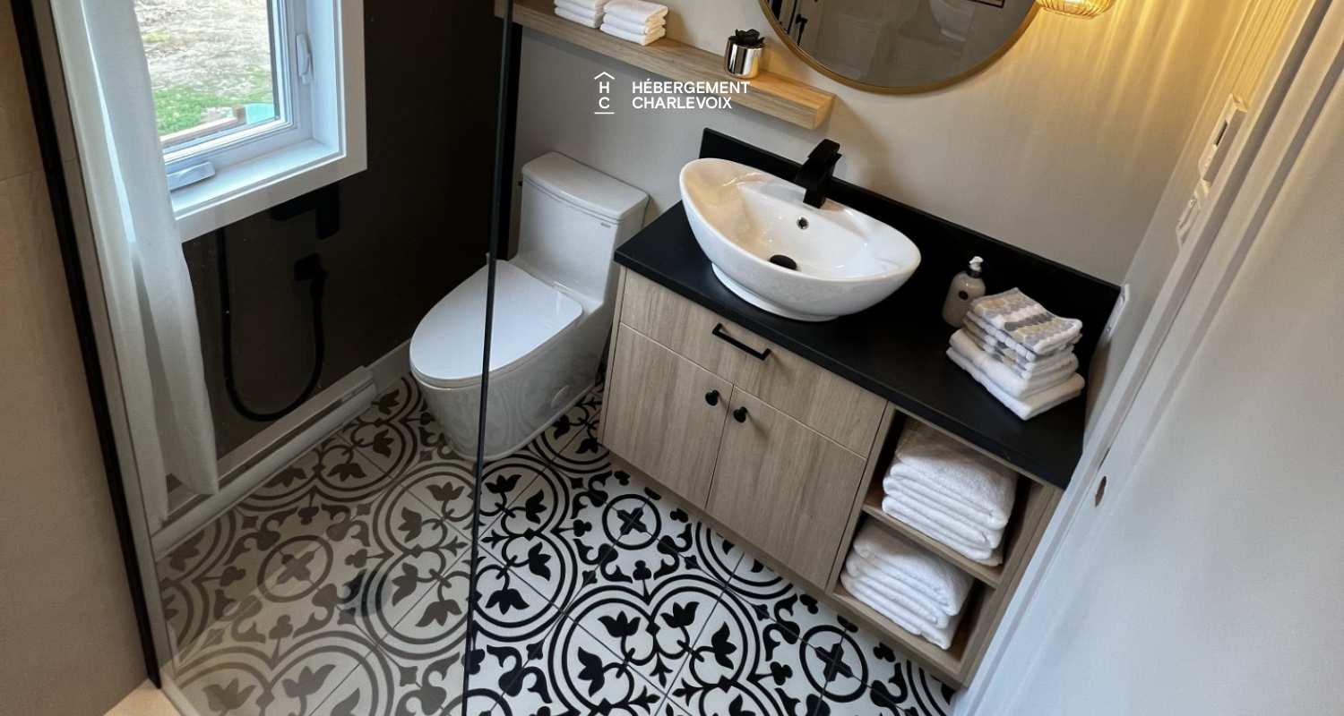 JAS-207 - Private sanctuary in Charlevoix near activities