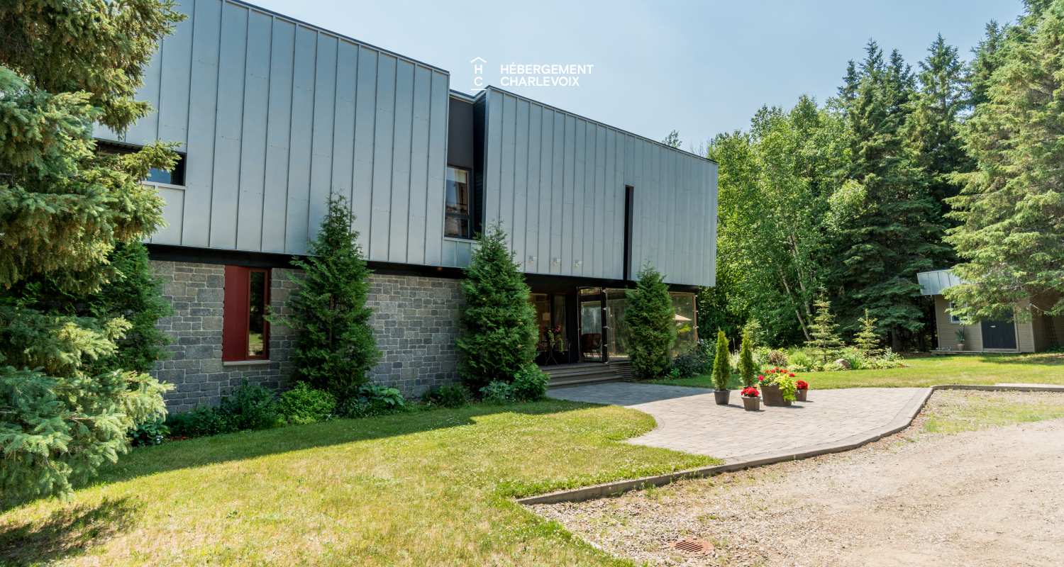 COT-121 - Fully equipped chalet  in Charlevoix