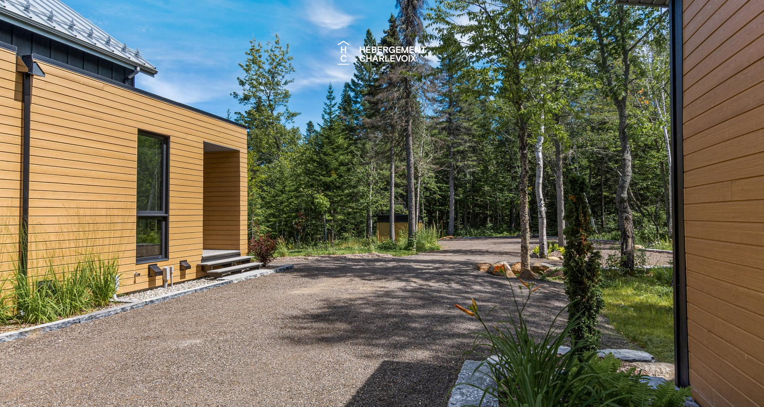 LEZ-48 - Nouveau chalet, prix de lancement.