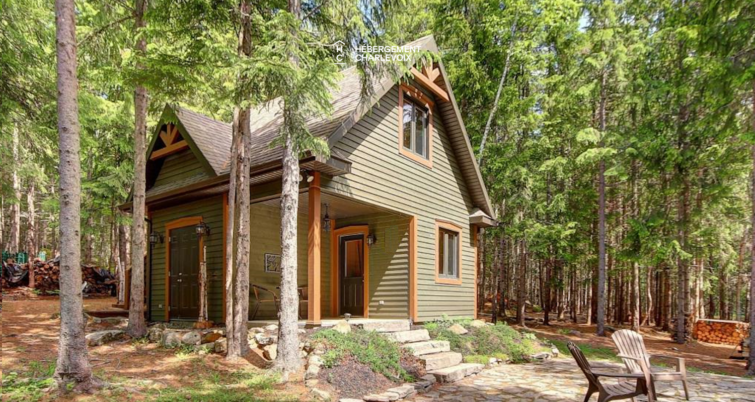 LOR-14 - Spacious terrace with a spa