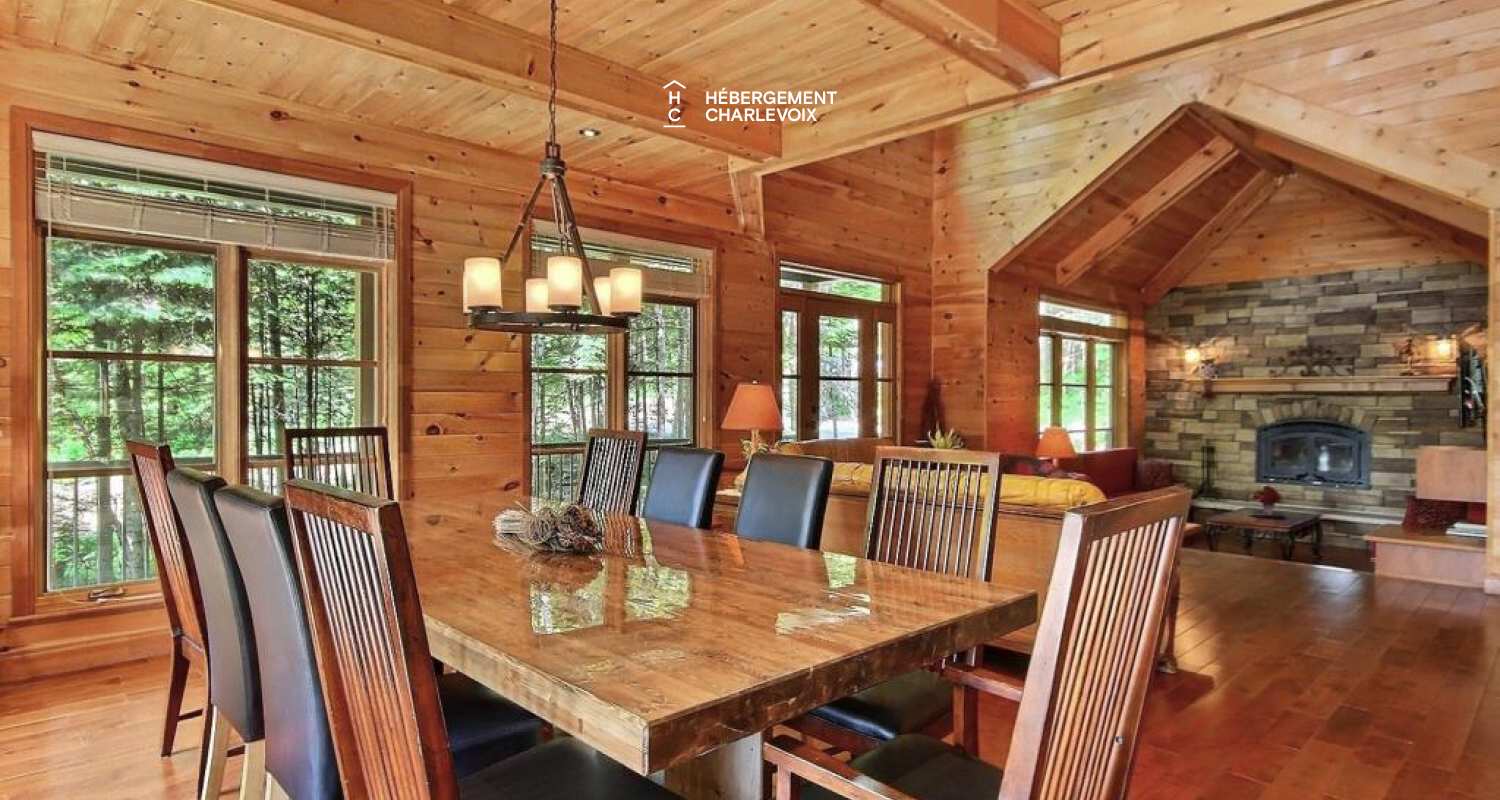 LOR-14 - Spacious terrace with a spa