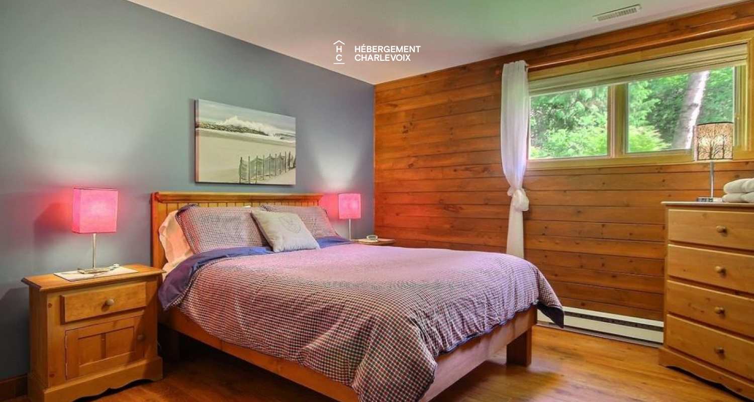 LOR-14 - Spacious terrace with a spa